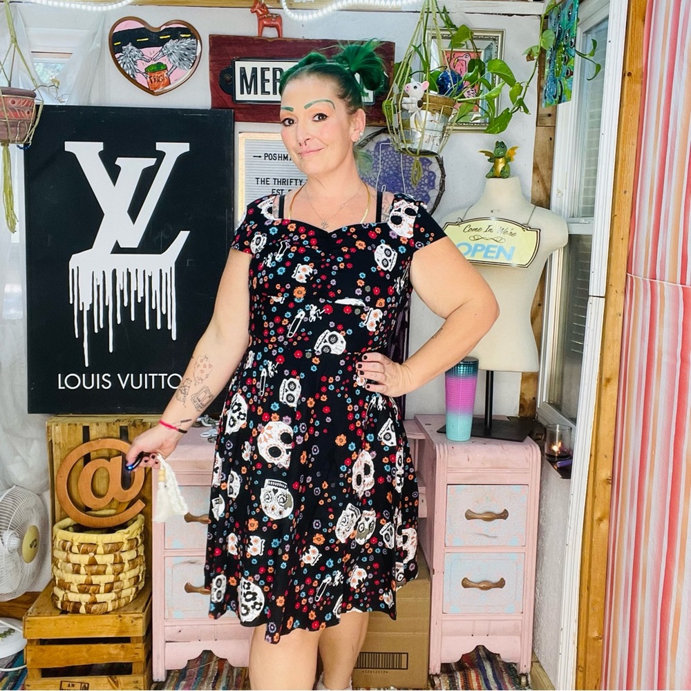 Often Black Pink and White Floral Skull Cap Sleeve Pinup Style Mini Sundress